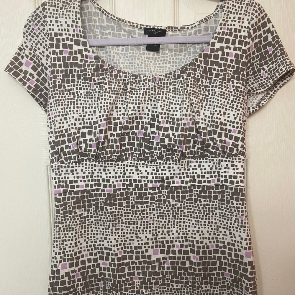 Ann Taylor - Size Medium